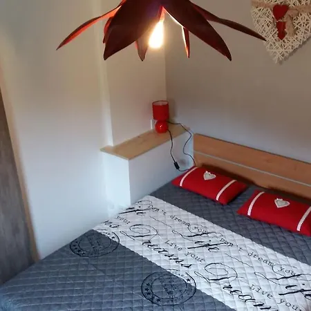 Appartement Avec Balcon Au Mont Dore Exterior photo