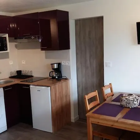 Appartement Avec Balcon Au Mont Dore Exterior photo
