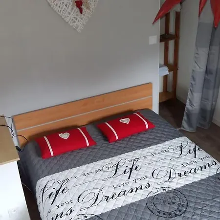 Appartement Avec Balcon Au Mont Dore Exterior photo