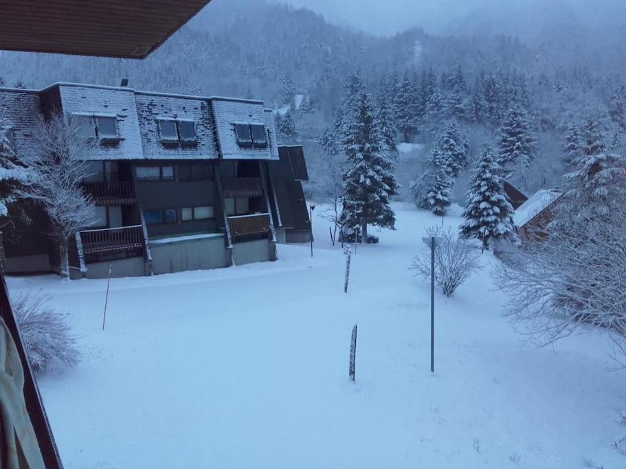 Avec Balcon Au Dore